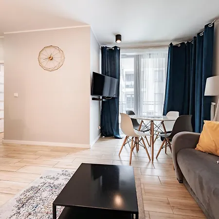 Апартаменты Garden Gates *