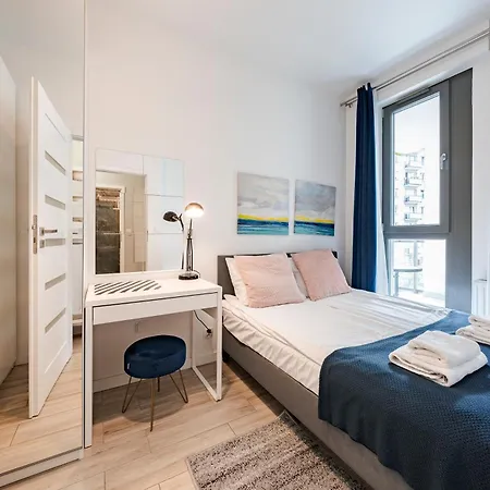 Garden Gates דירה